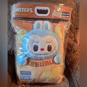 LABUBU PILLOW
Wacky Mart Series-Pillow (Chips) From Japan pop mart Labubu